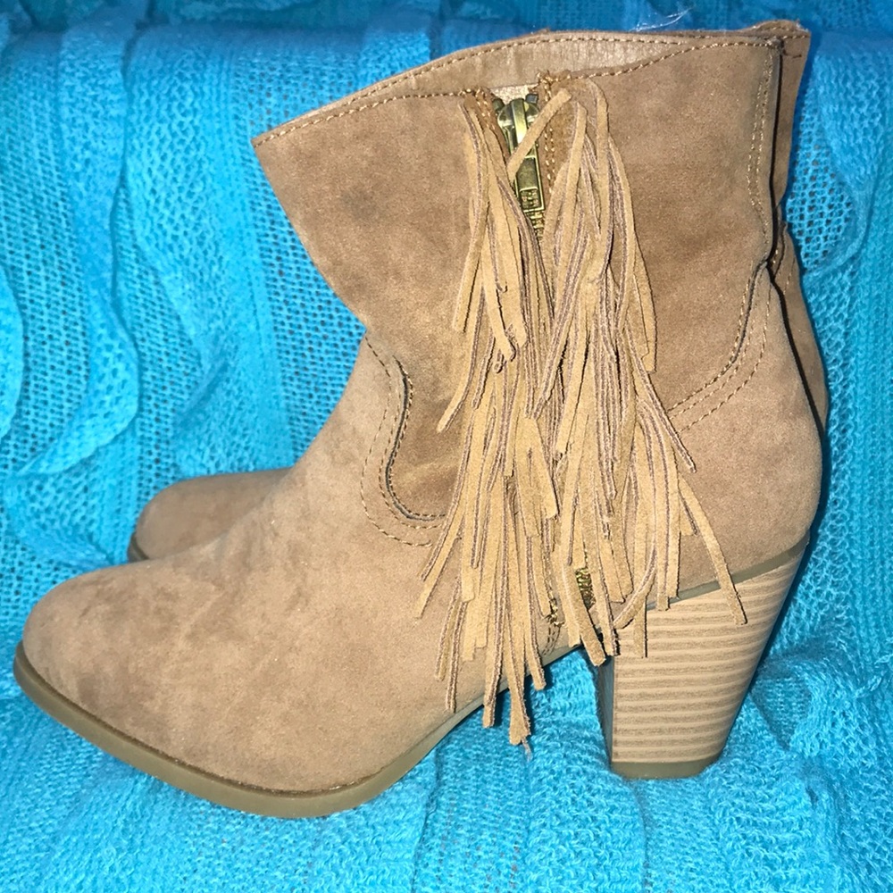🥾 Rampage Fringe Ankle Boots FF24